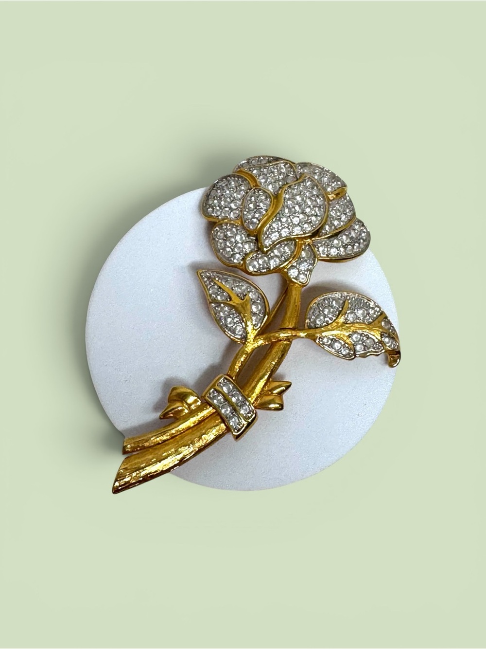 Vintage Nolan Miller signed Gold-Tone Crystal Rose Brooch - Picture 4 of 5